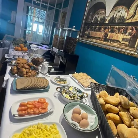 Esperia 2* لاتيزي